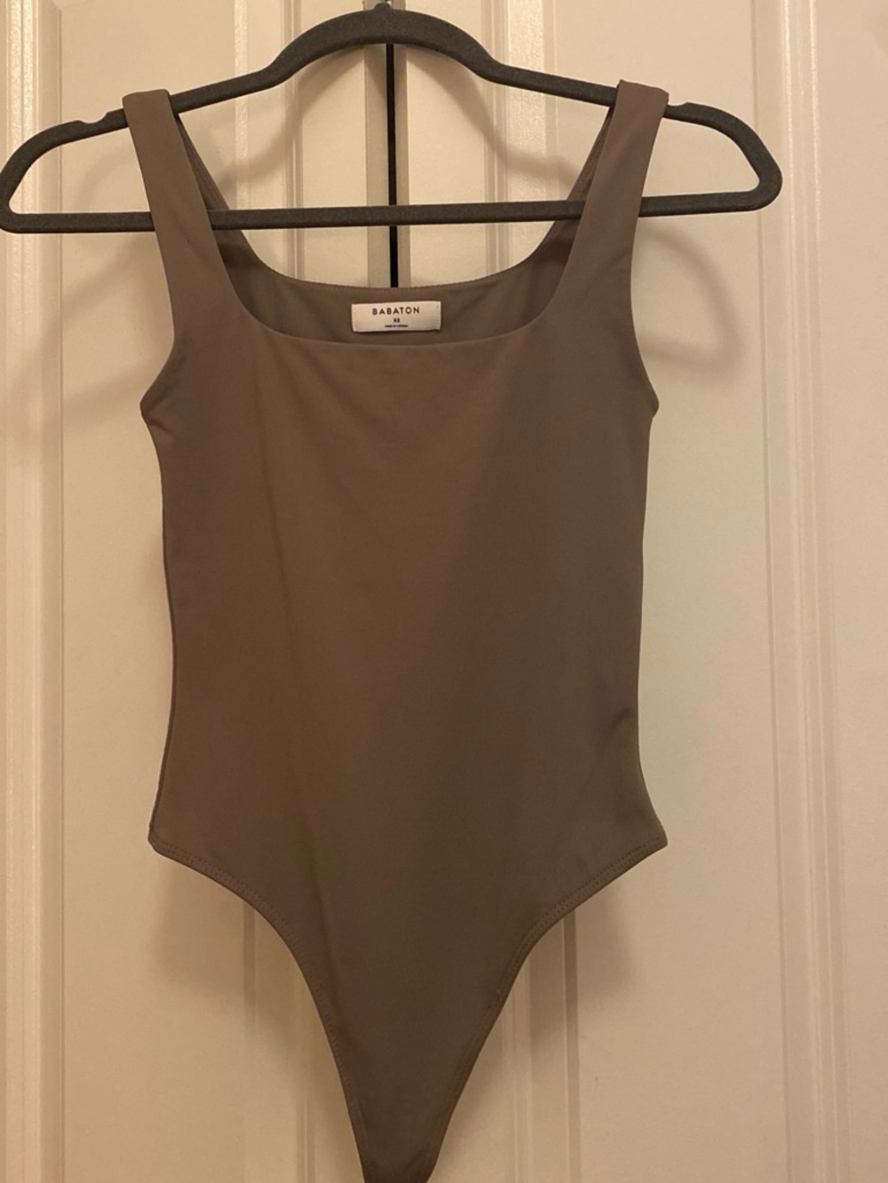 Aritzia Babaton Grey / Taupe XS Bodysuit